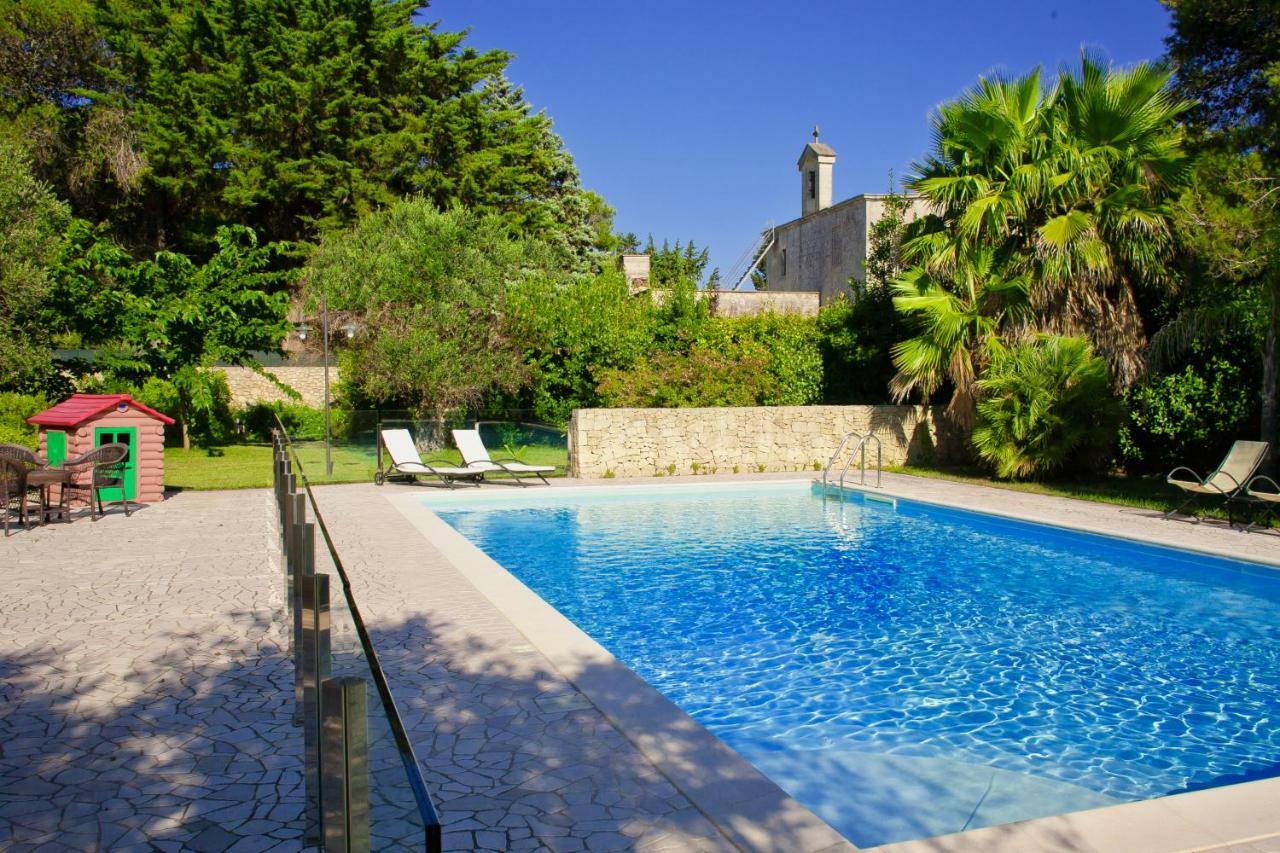 Villa Panagias Tis Loreto Zollino Exterior photo